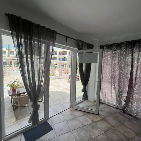 San Agustin,close To The With Pool ! Apartament *